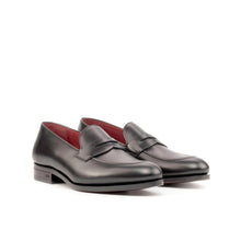 Load image into Gallery viewer, Black Calf Leather Penny Loafers