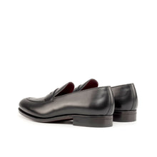 Load image into Gallery viewer, Black Calf Leather Penny Loafers