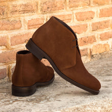 Load image into Gallery viewer, Brown Suede Chukka Boots