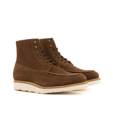 Load image into Gallery viewer, Brown Suede Moc-Toe Boots