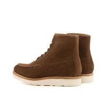Load image into Gallery viewer, Brown Suede Moc-Toe Boots