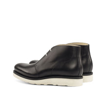 Load image into Gallery viewer, Black Calf Leather Chukka Boots