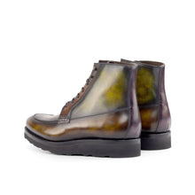 Load image into Gallery viewer, Museum Patina Moc-Toe Boots