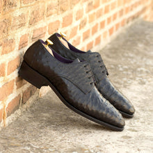 Load image into Gallery viewer, Black Ostrich Derby Shoes - Derby