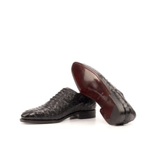 Load image into Gallery viewer, Black Ostrich Wholecut Shoes - Whole Cut