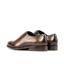 Load image into Gallery viewer, Brown Patina Wholecut Shoes
