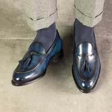 Load image into Gallery viewer, Denim Blue Patina Tassel Loafers
