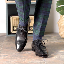 Load image into Gallery viewer, Black Split Toe Derby Shoes
