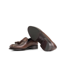 Load image into Gallery viewer, Medium Brown Calf Leather Tassel Loafer
