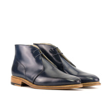 Load image into Gallery viewer, Navy Shell Cordovan Chukka Boots

