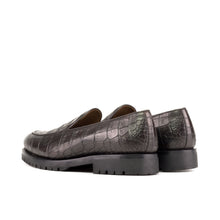 Load image into Gallery viewer, Dark Brown Croco Plain Loafers
