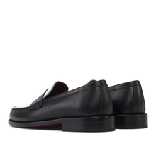 Load image into Gallery viewer, Black &amp; White Two-Tone Penny Loafers
