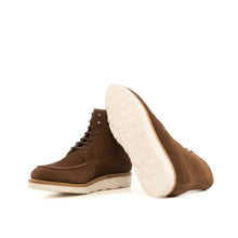 Load image into Gallery viewer, Brown Suede Moc-Toe Boots
