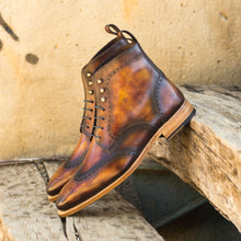 Load image into Gallery viewer, Brown Fire Museum Patina Brogue Boots

