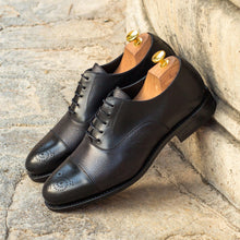 Load image into Gallery viewer, Black Punched Toe Oxford Shoes - Oxford 
